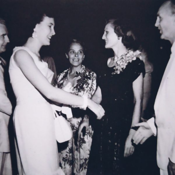 Jack and Carlyn Manning greet Pat Nixon (second from right) at a reception for her and her husband, U.S. Vice President Richard Nixon, in November 1953.